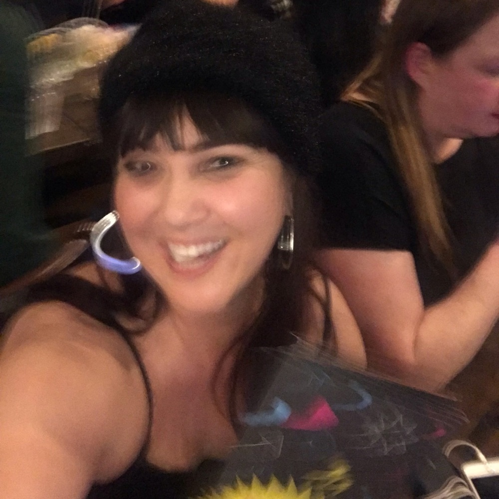 Meet your Posher, Carin